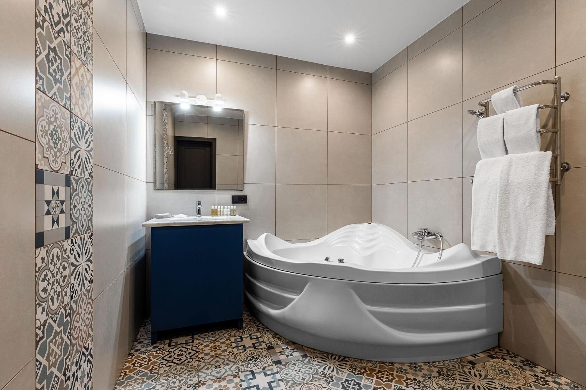 SPA Hotel Galera Kiev Esterno foto